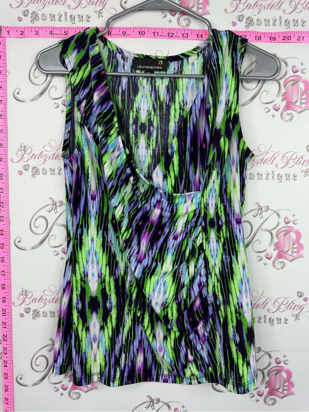 Laurie Petites Sleeveless V-Neck Tank Top in Green & Purple Print